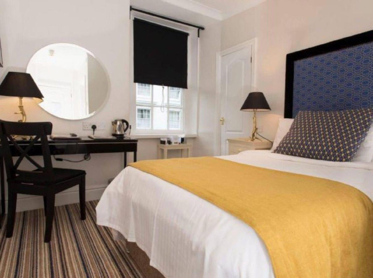 The Bear, Cowbridge Hotell Eksteriør bilde