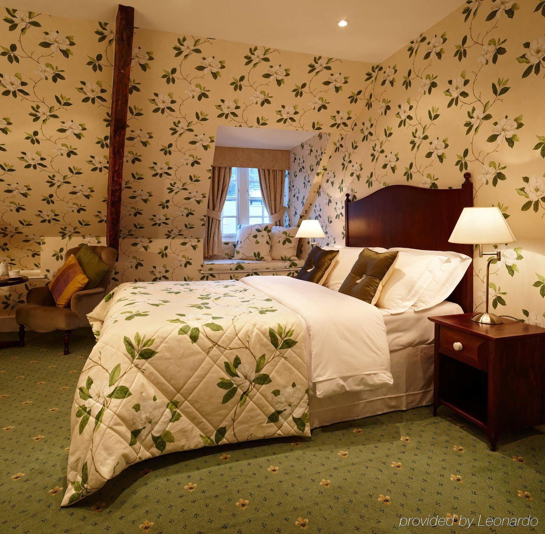 The Bear, Cowbridge Hotell Eksteriør bilde